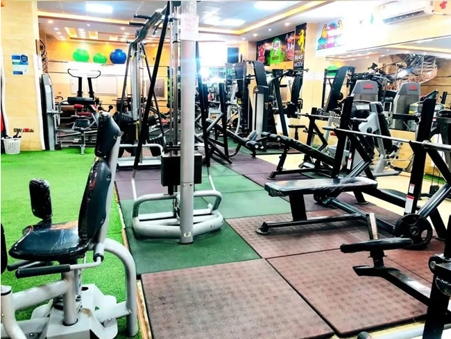 باشگاه بدنسازی شفق